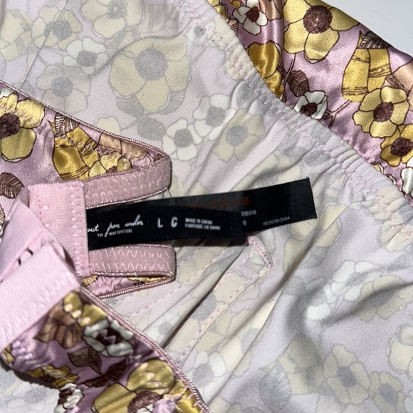 Satin Bustier Criss-Cross Top - Picture 4 of 7